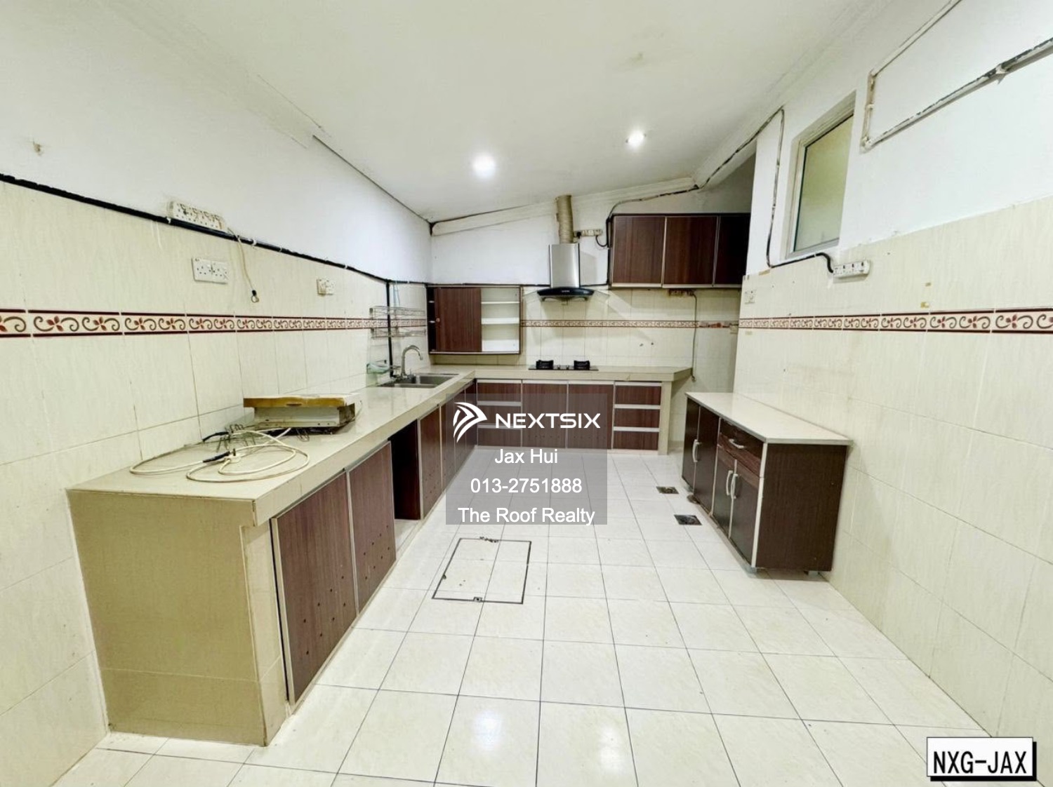 Semi-detached House For Sale in Aman Perdana Selangor - Image 5