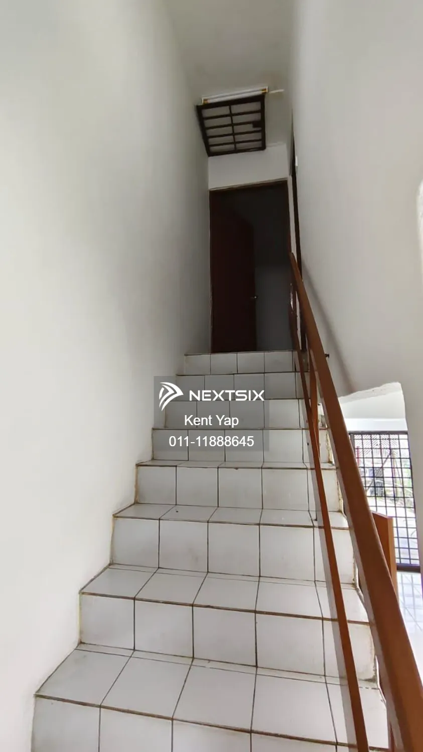 2-sty Terrace/Link House For Rent in Ulu Tiram Johor - Image 6