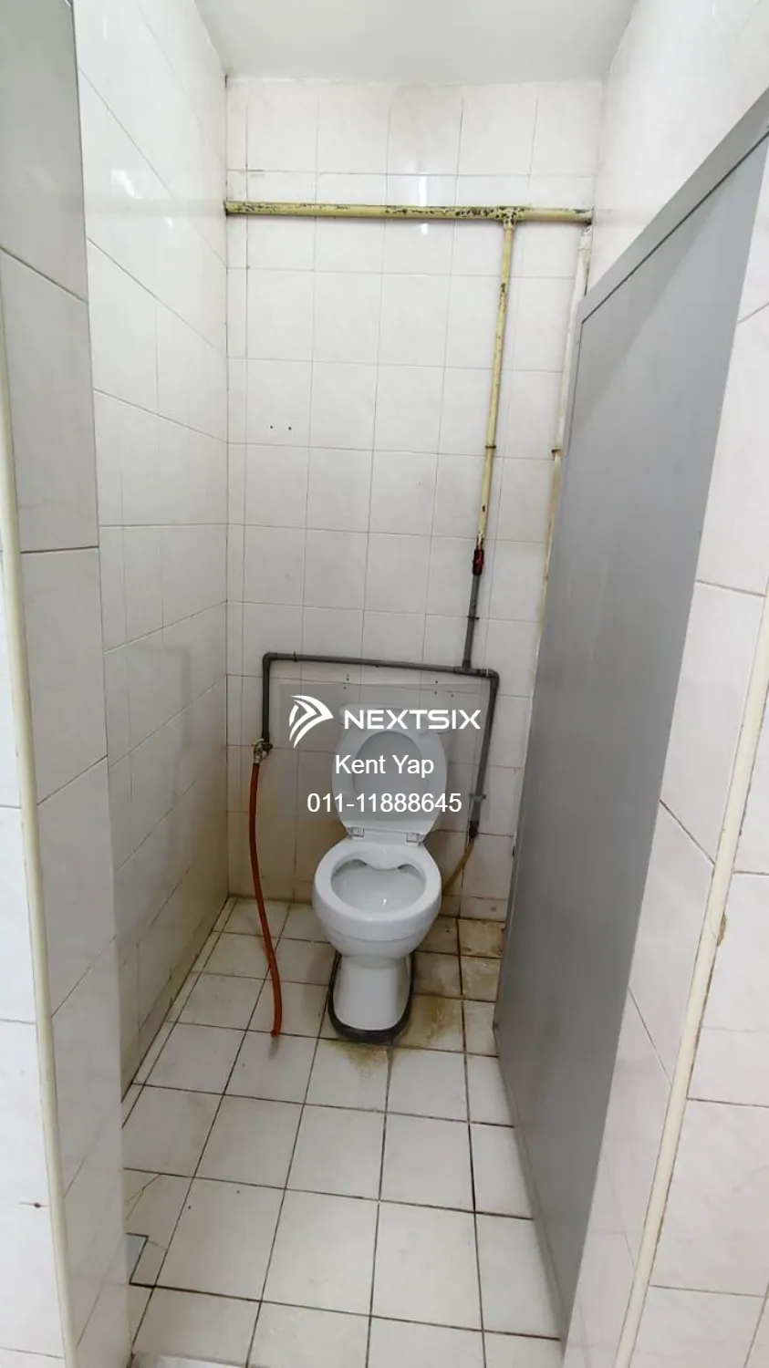 2-sty Terrace/Link House For Rent in Ulu Tiram Johor - Image 7