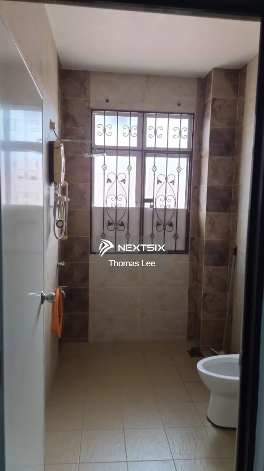 2-sty Terrace/Link House For Sale in Skudai Johor - Image 14