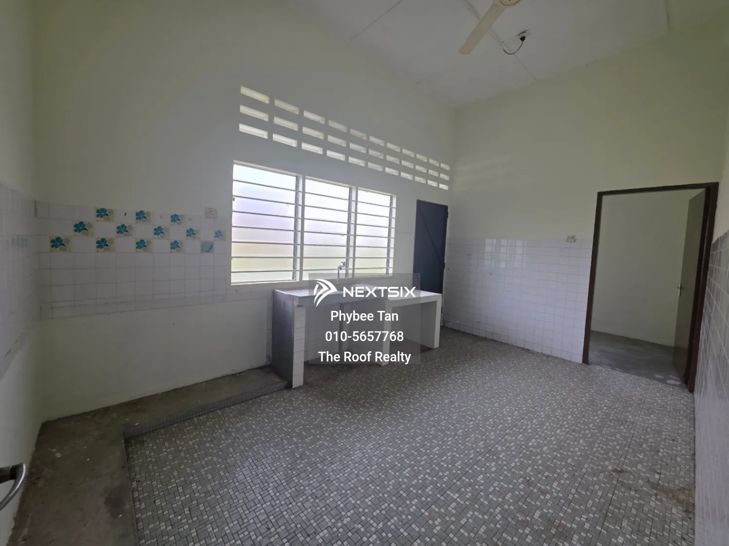 Bungalow For Sale in Taiping Perak - Image 13