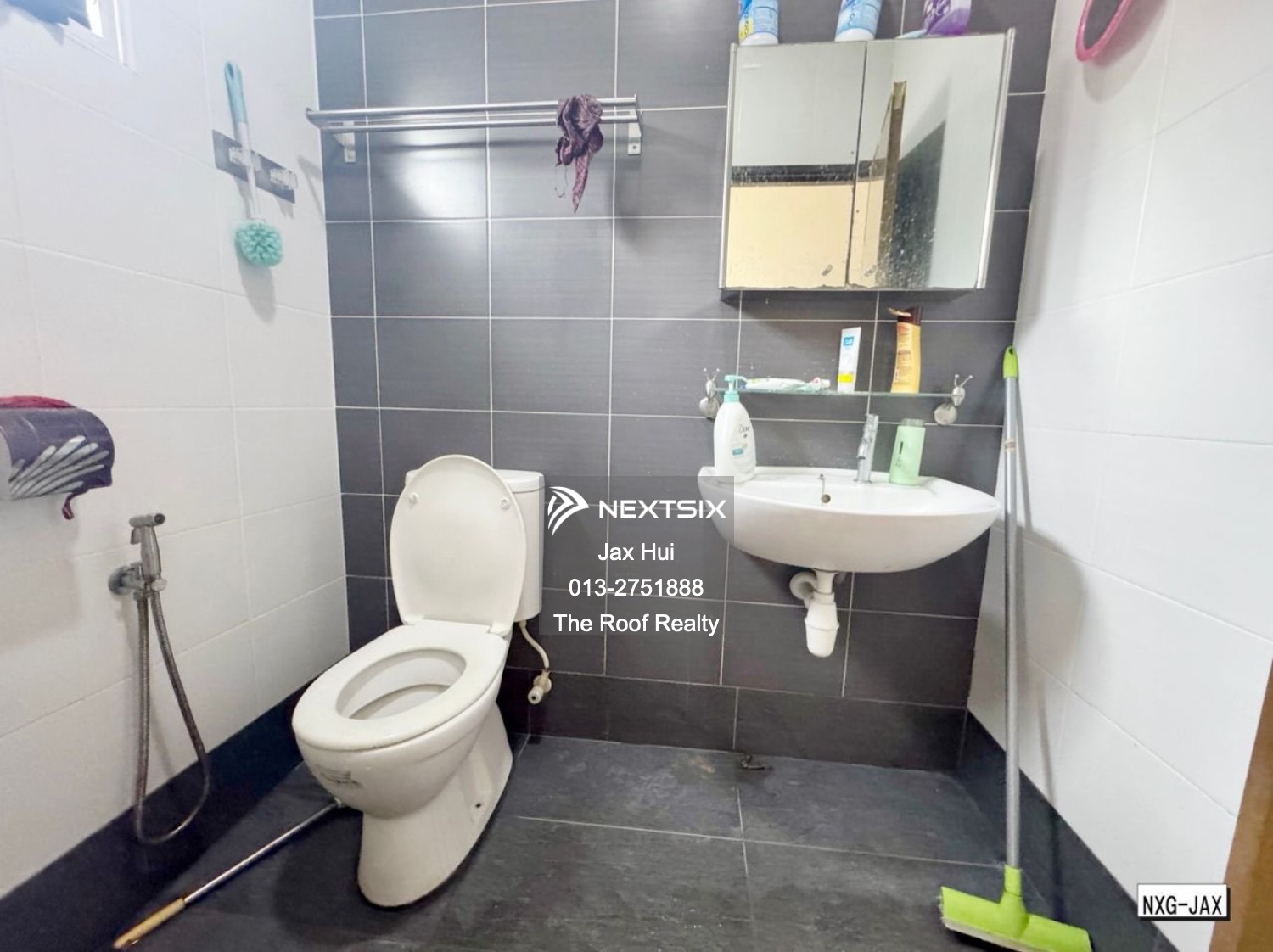 2-sty Terrace/Link House For Sale in Bandar Bukit Tinggi Selangor - Image 10