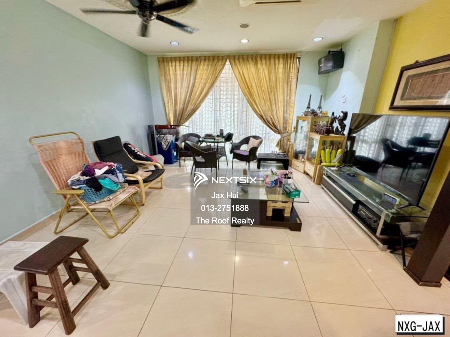 Semi-detached House For Sale in Bandar Bukit Tinggi Selangor