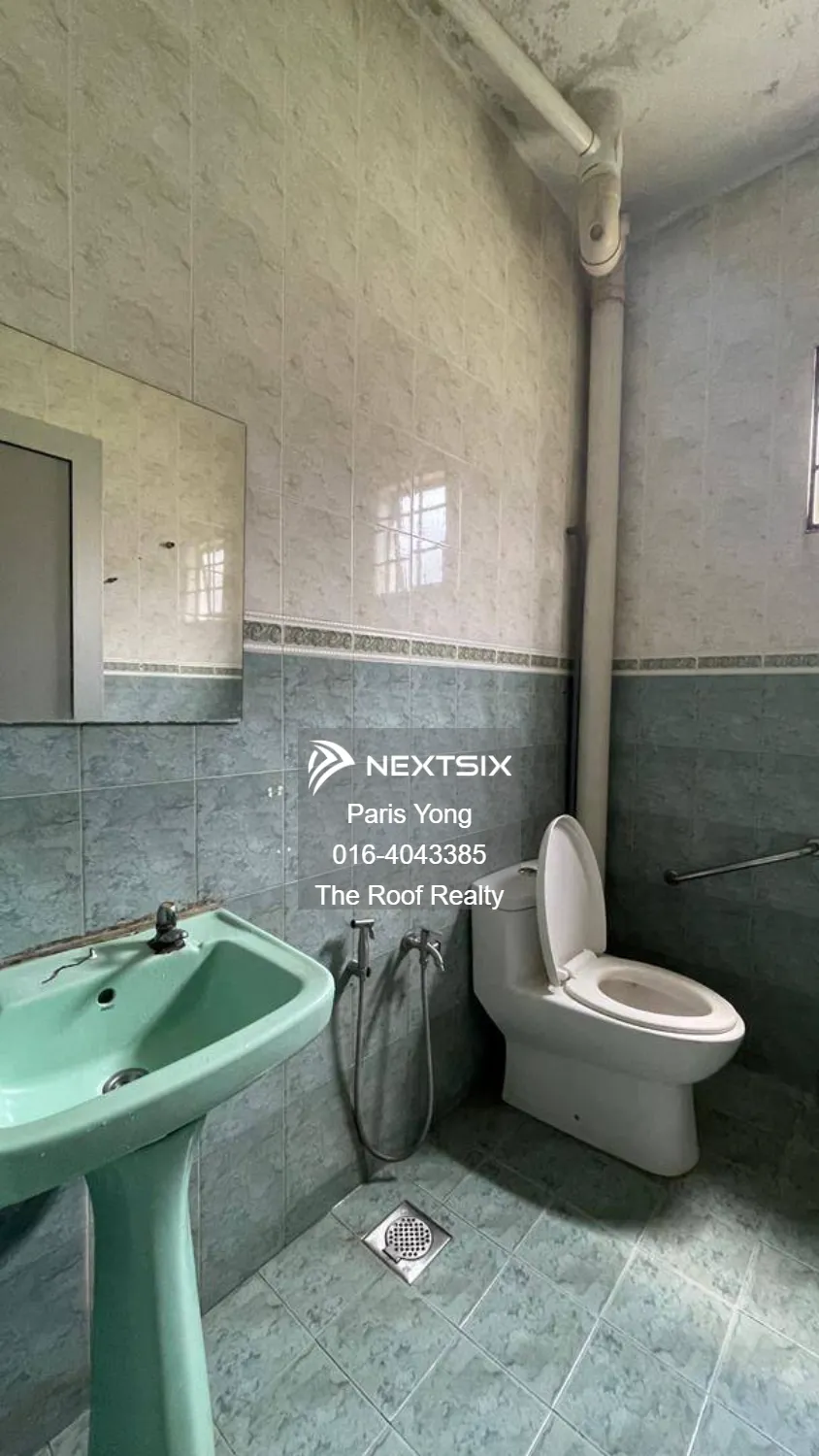 2-sty Terrace/Link House For Rent in Bandar Bukit Tinggi Selangor - Image 10