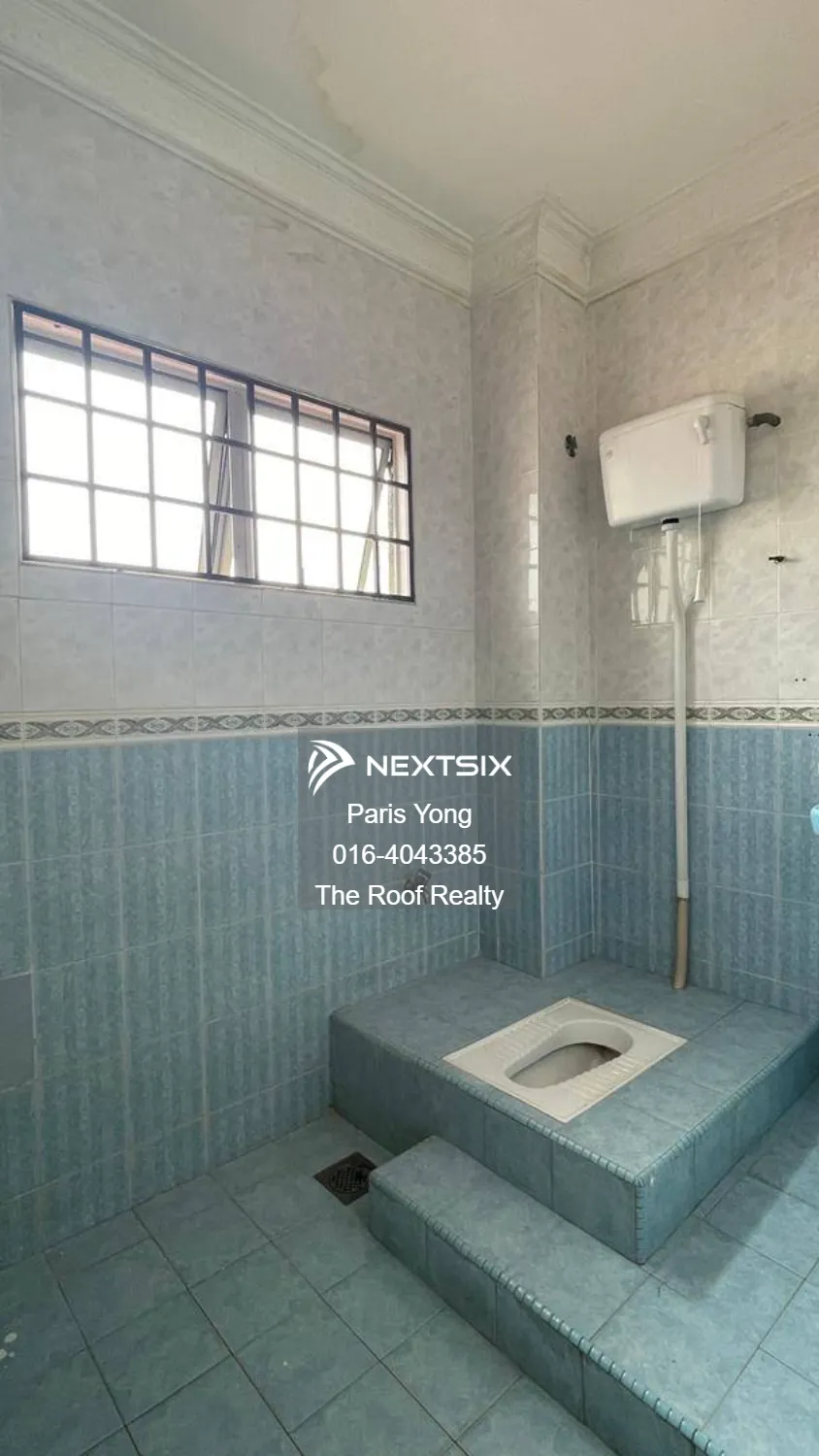 2-sty Terrace/Link House For Rent in Bandar Bukit Tinggi Selangor - Image 13