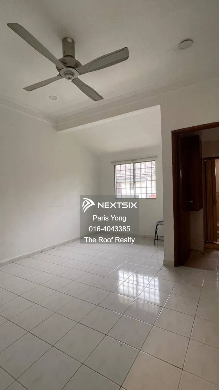 2-sty Terrace/Link House For Rent in Bandar Bukit Tinggi Selangor - Image 7