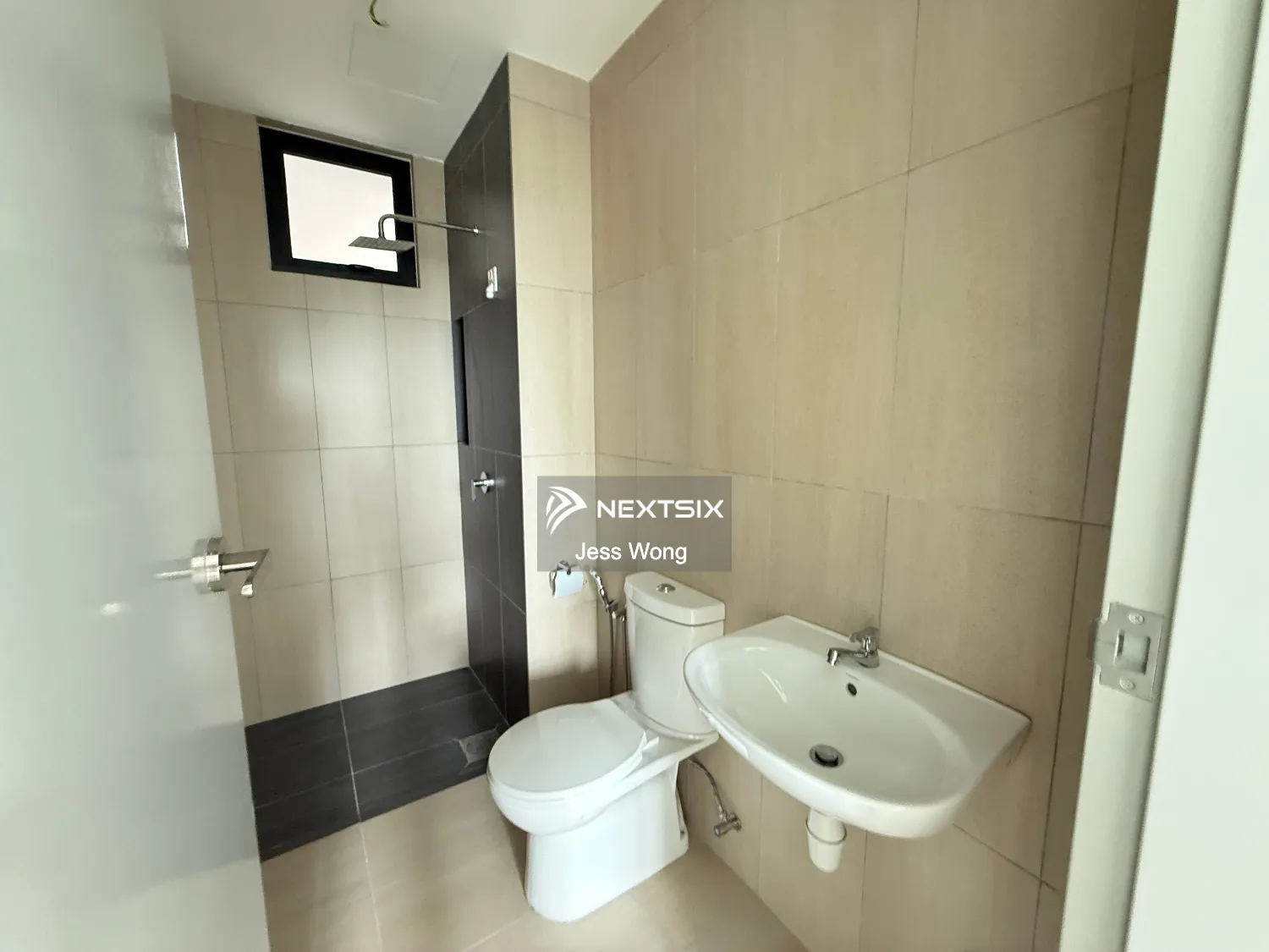Condominium For Sale in Teluk Kumbar Penang - Image 10