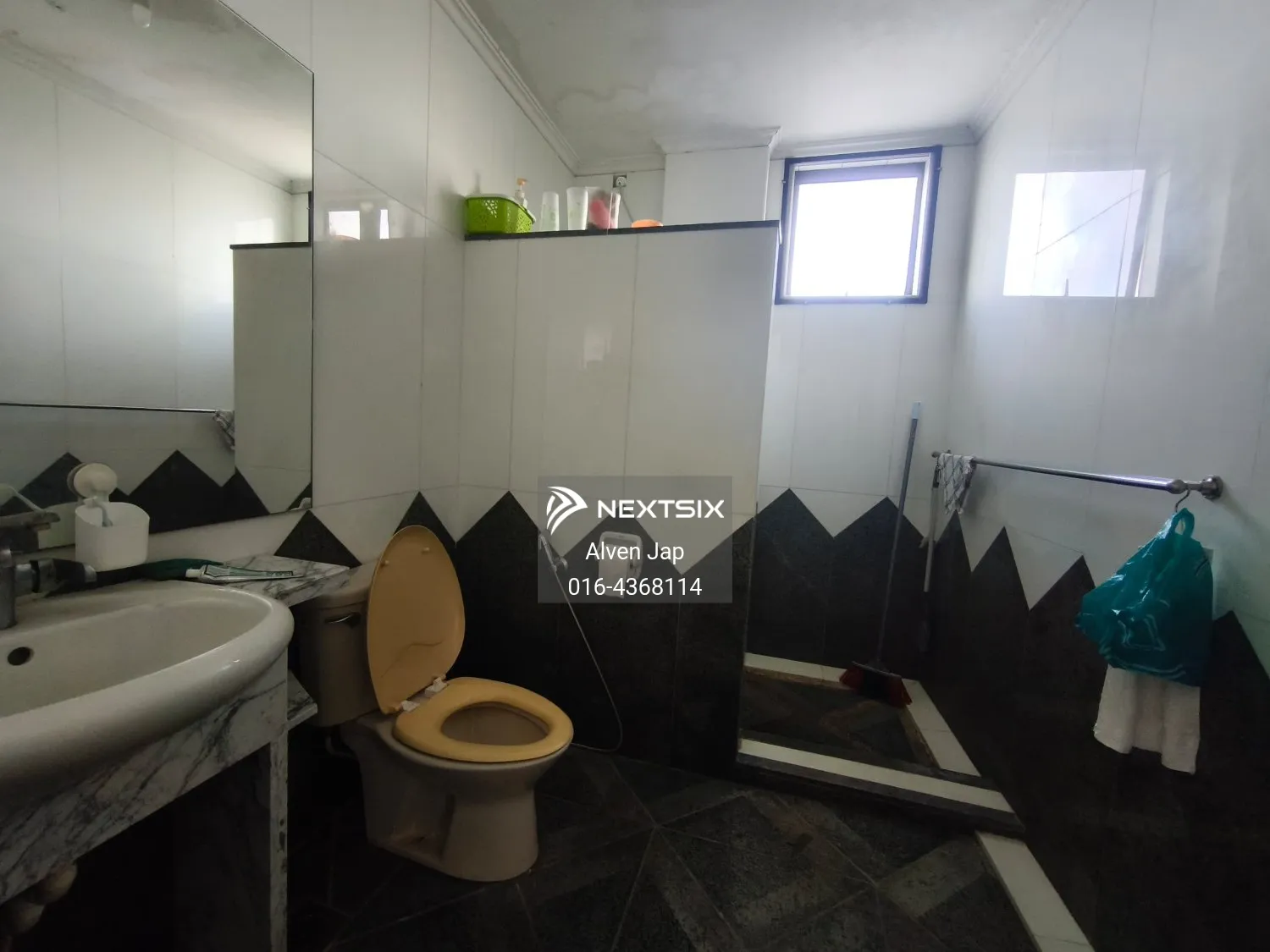 Condominium For Sale in Kuching Sarawak - Image 9