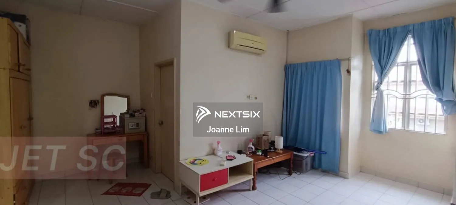 2-sty Terrace/Link House For Sale in Klang Selangor - Image 5