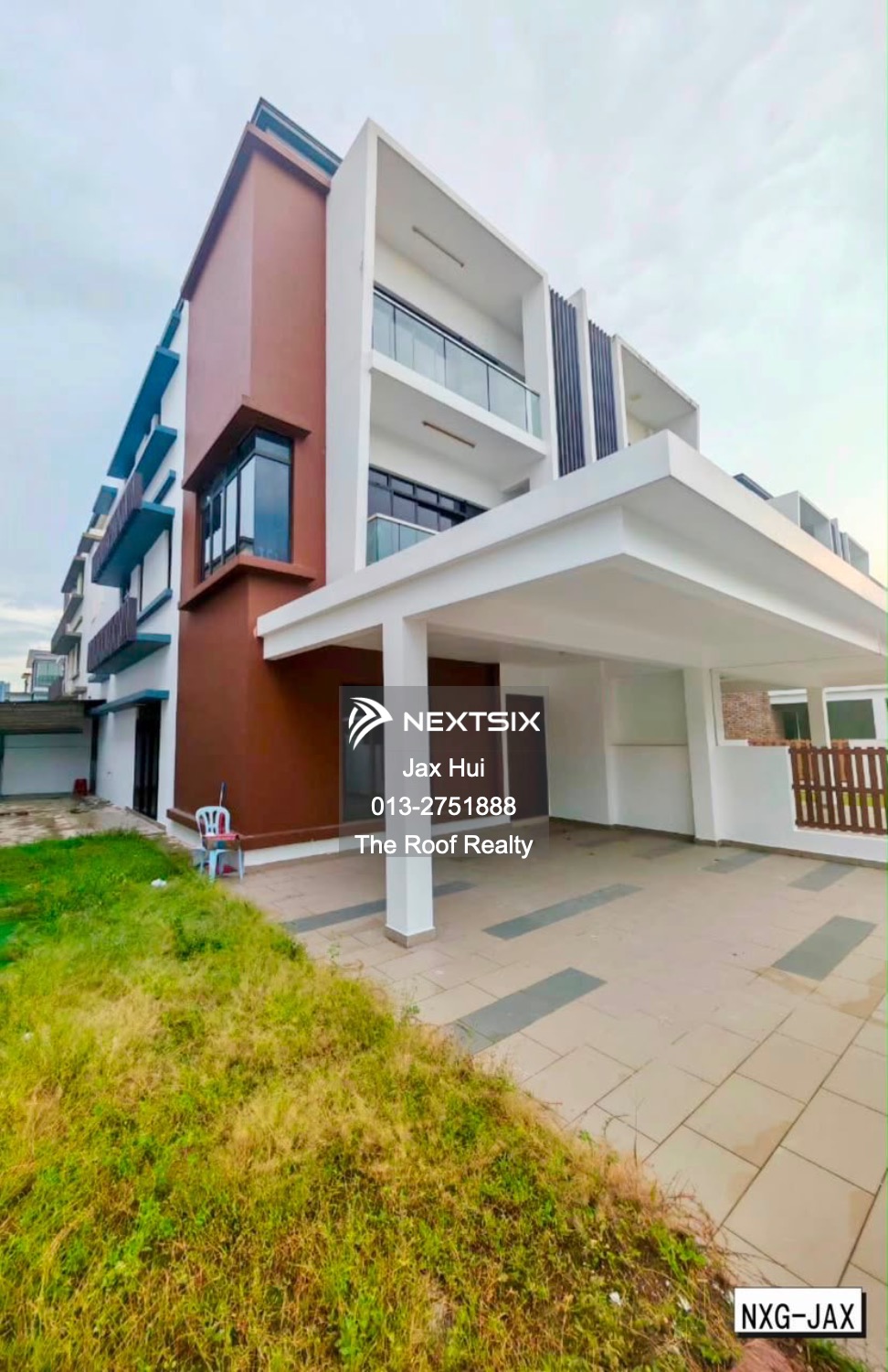 Semi-detached House For Sale in Setia Alam Selangor