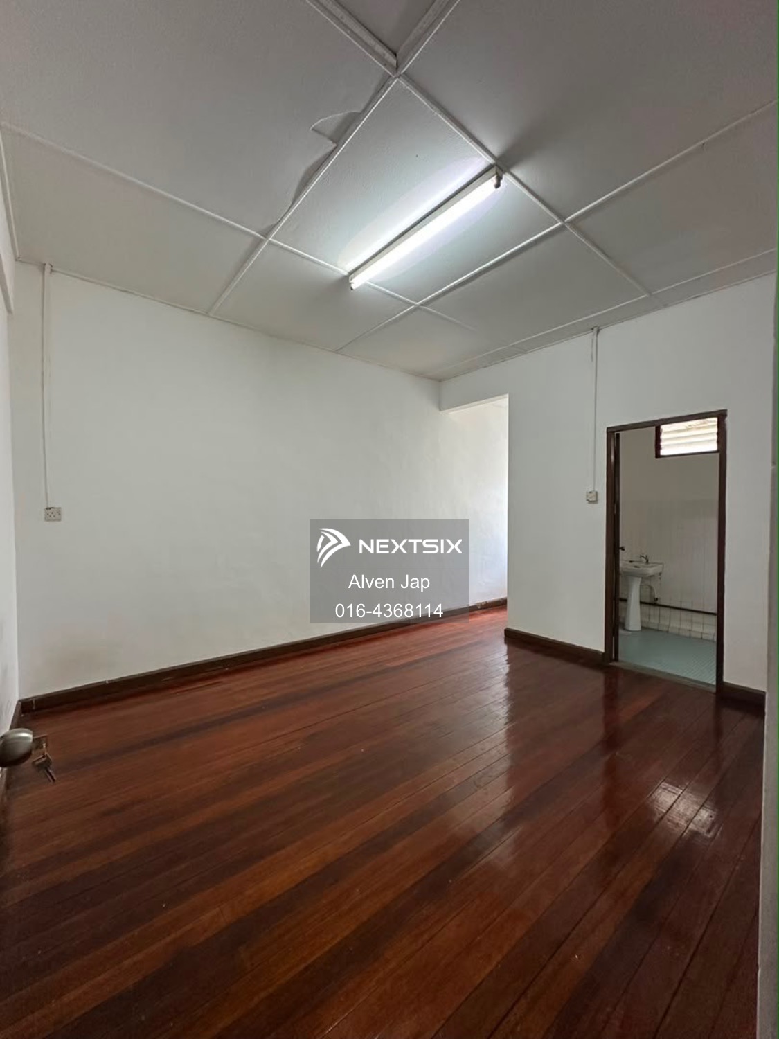 2-sty Terrace/Link House For Sale in Kuching Sarawak - Image 5
