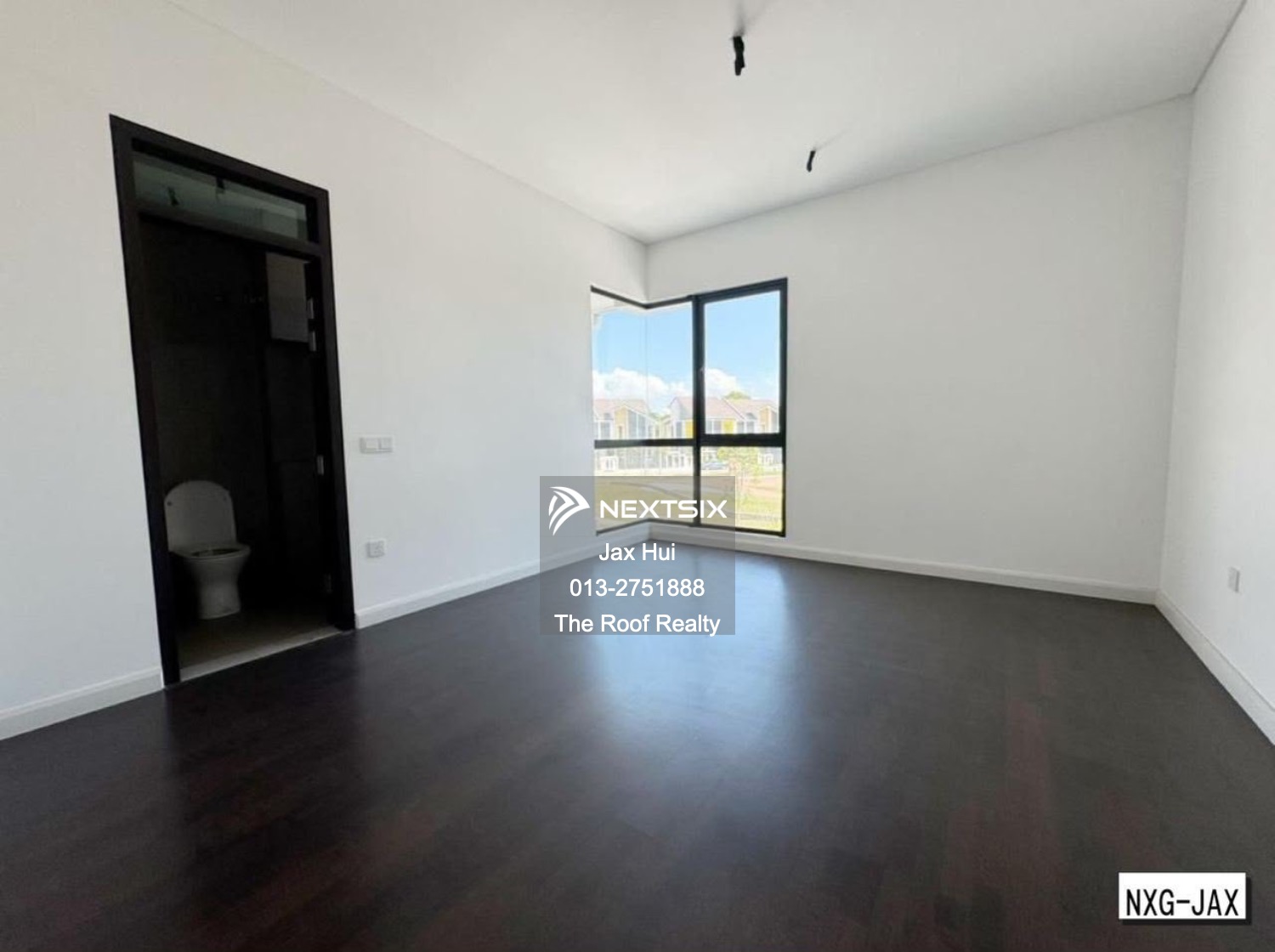 Semi-detached House For Sale in Bandar Bukit Raja Selangor - Image 10