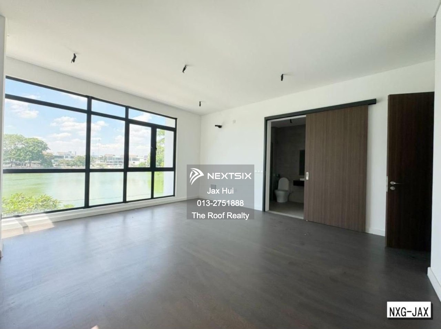 Semi-detached House For Sale in Bandar Bukit Raja Selangor - Image 9