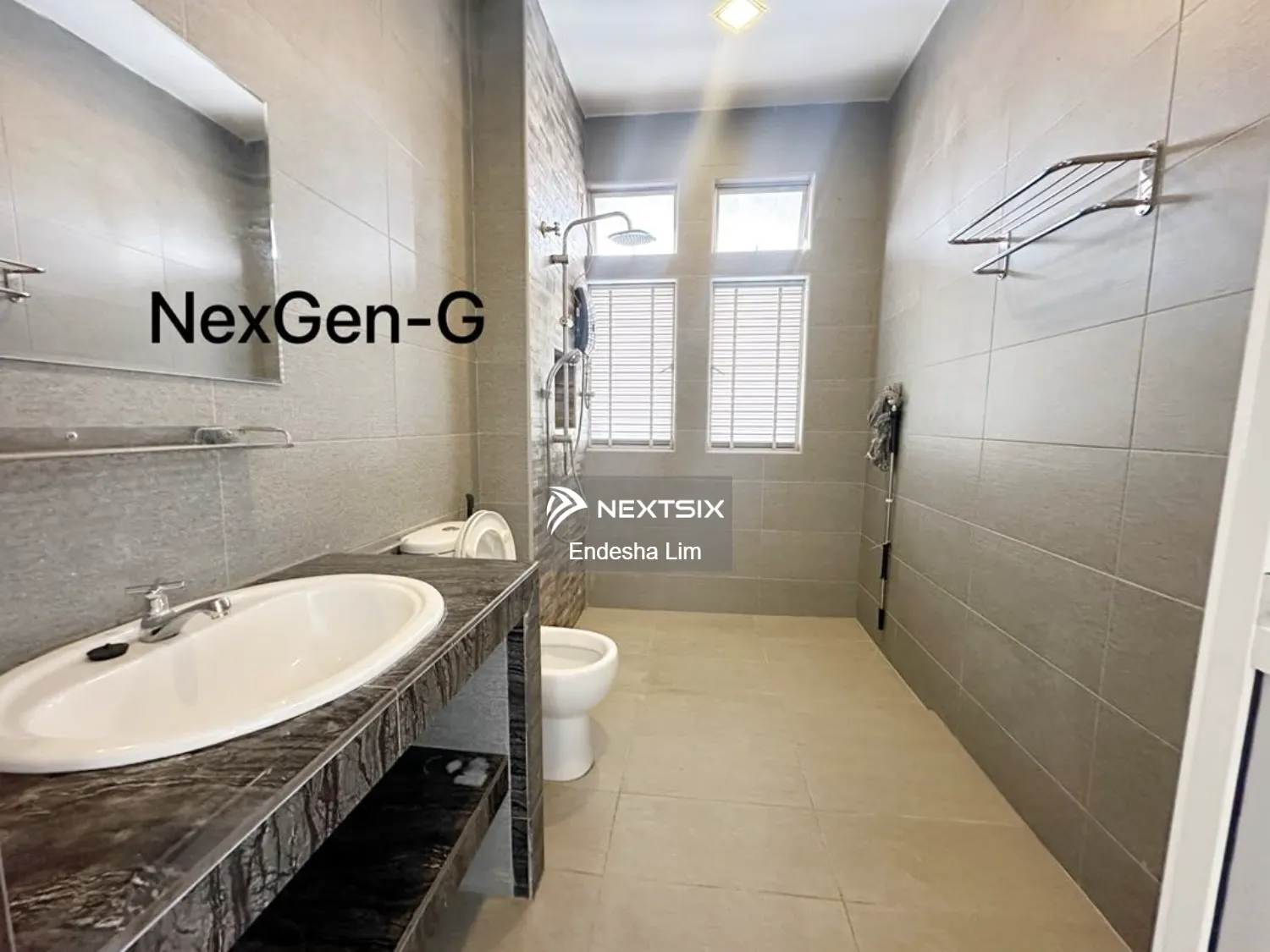 Bungalow For Sale in Aman Perdana Selangor - Image 8