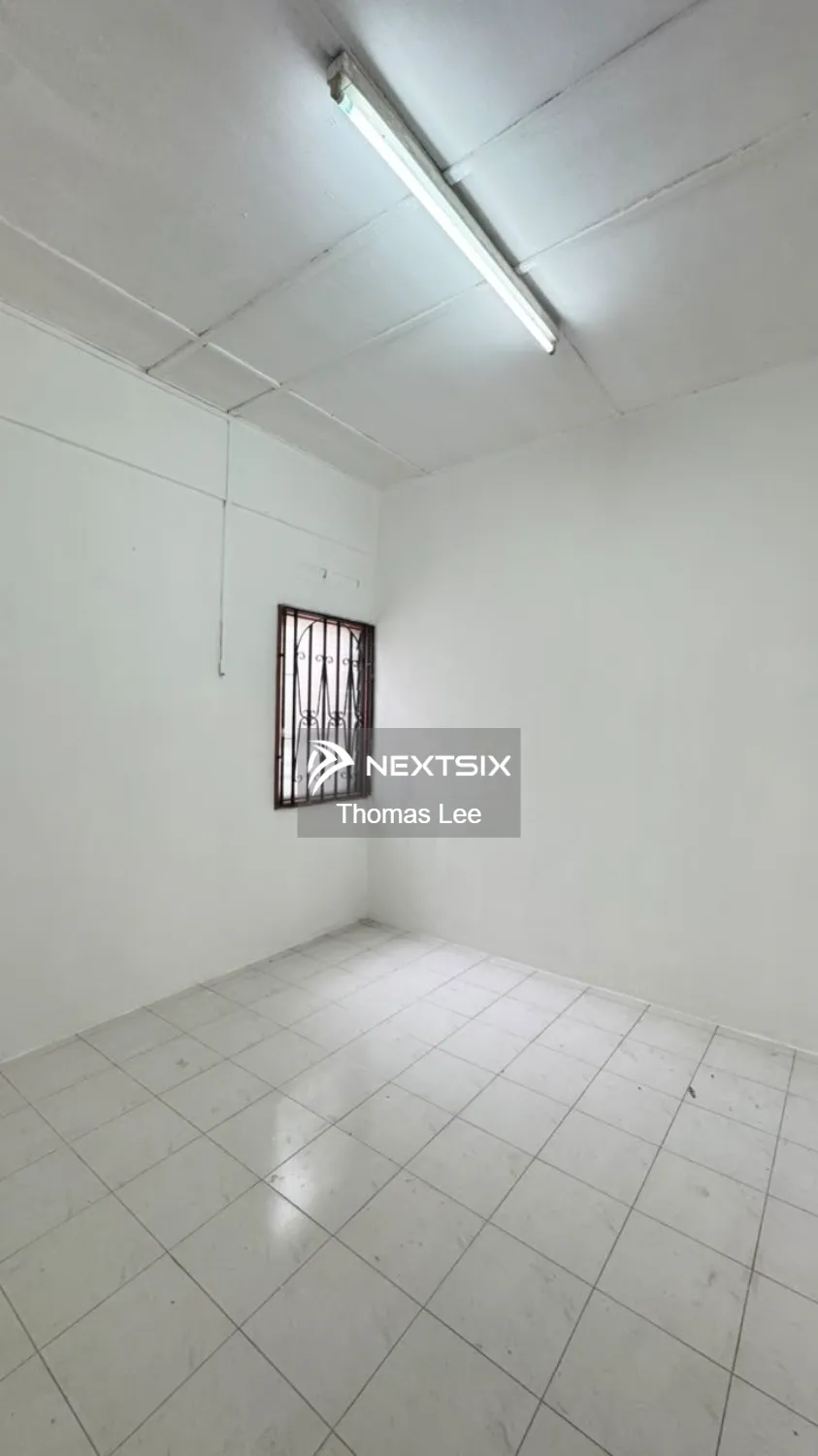 1-sty Terrace/Link House For Sale in Skudai Johor - Image 5