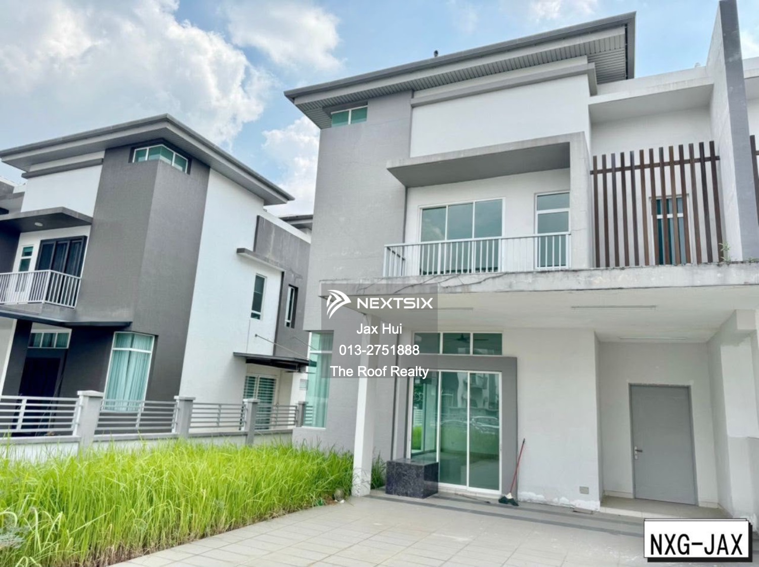 Semi-detached House For Sale in Klang Selangor