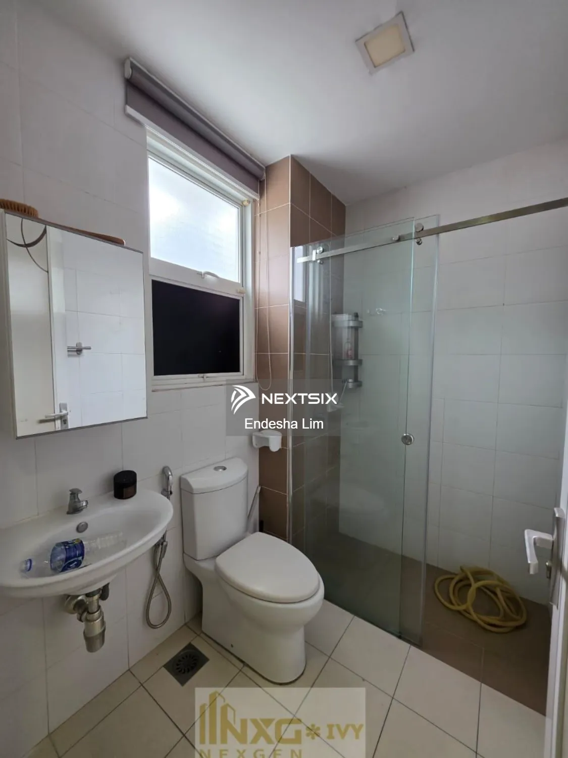 Semi-detached House For Sale in Bandar Bukit Tinggi Selangor - Image 10