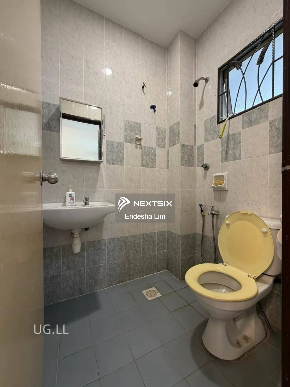 2-sty Terrace/Link House For Sale in Bandar Bukit Tinggi Selangor - Image 9