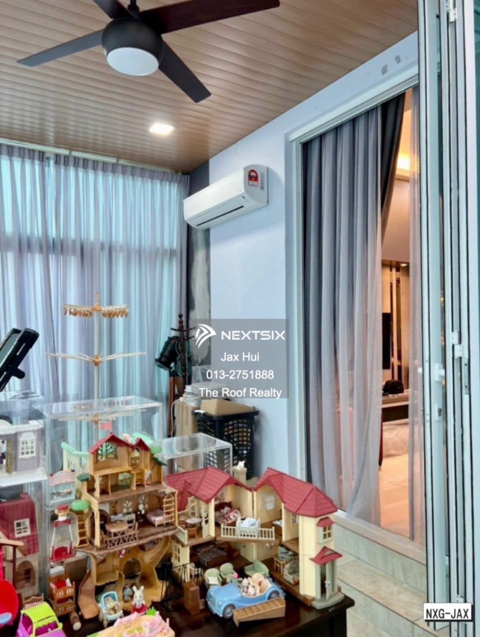 Semi-detached House For Sale in Klang Selangor - Image 11