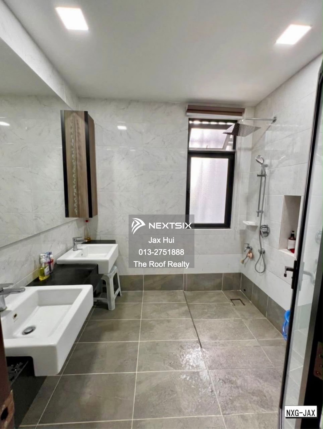 Semi-detached House For Sale in Klang Selangor - Image 12