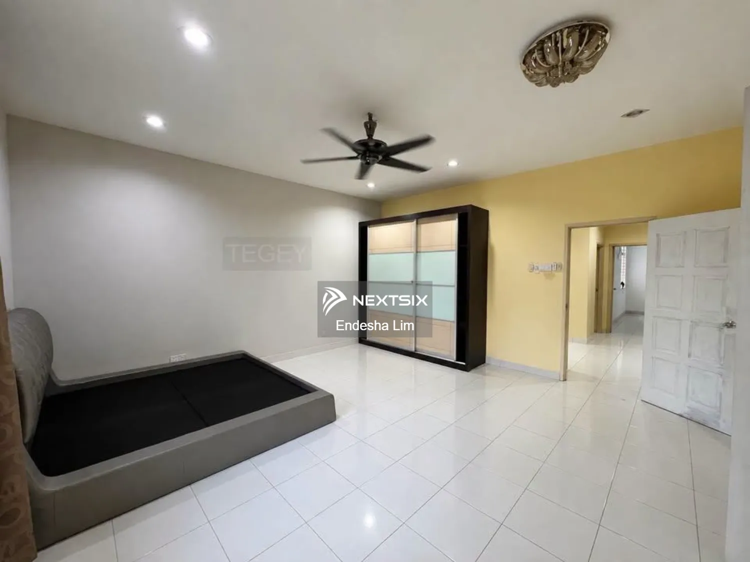 Semi-detached House For Sale in Aman Perdana Selangor - Image 5