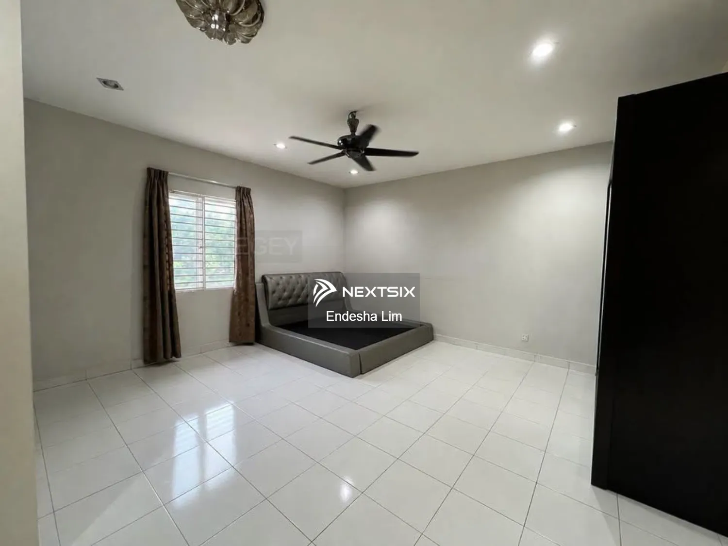 Semi-detached House For Sale in Aman Perdana Selangor - Image 9