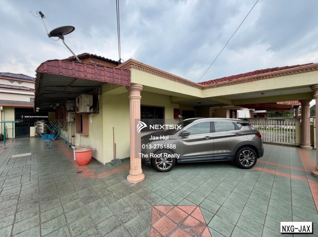 Semi-detached House For Sale in Klang Selangor