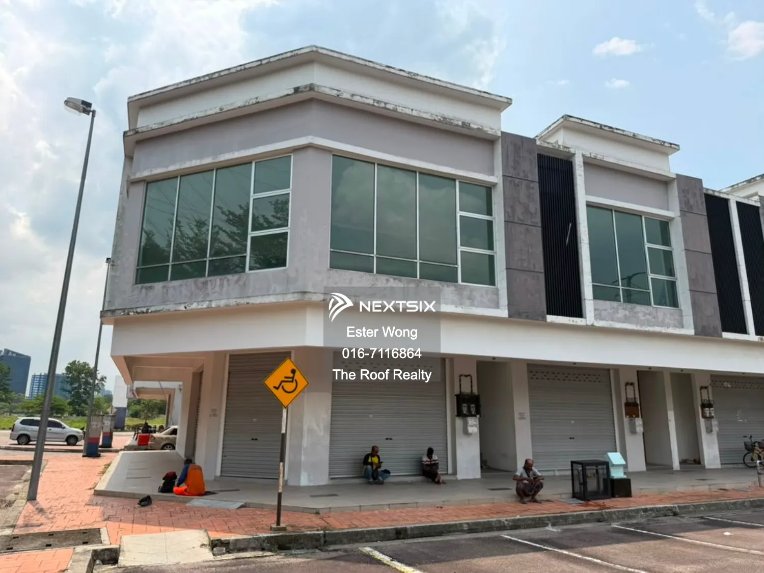 Shop For Sale in Medini Johor - Image 5