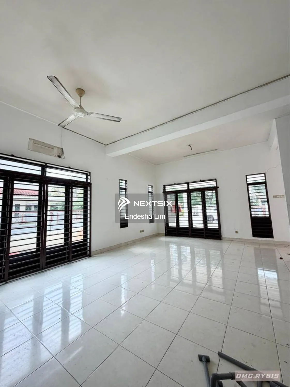 2-sty Terrace/Link House For Sale in Bandar Bukit Tinggi Selangor - Image 2