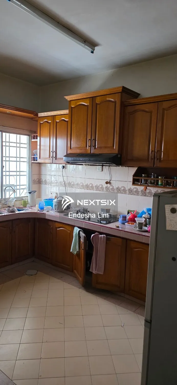2-sty Terrace/Link House For Sale in Bandar Bukit Tinggi Selangor - Image 6