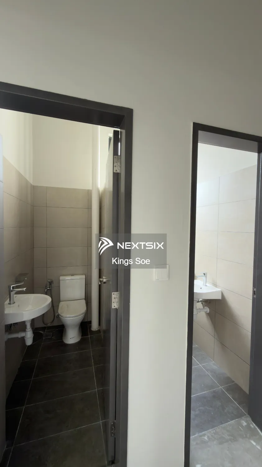 Semi-D Factory For Sale in Bandar Puncak Alam Selangor - Image 7