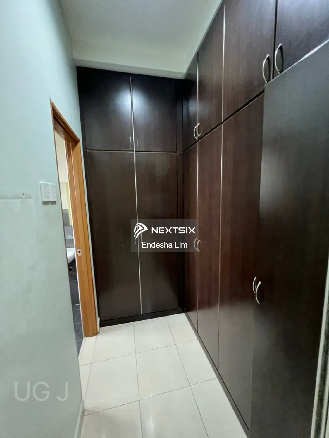 Semi-detached House For Sale in Klang Selangor - Image 13
