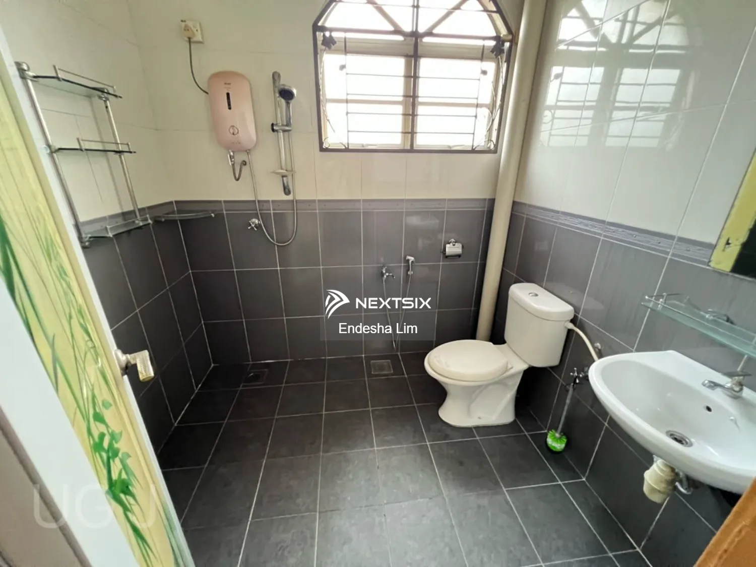 Semi-detached House For Sale in Klang Selangor - Image 14