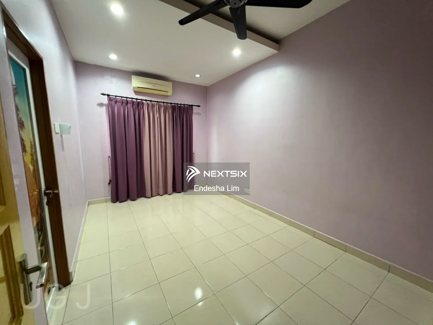 Semi-detached House For Sale in Klang Selangor - Image 15