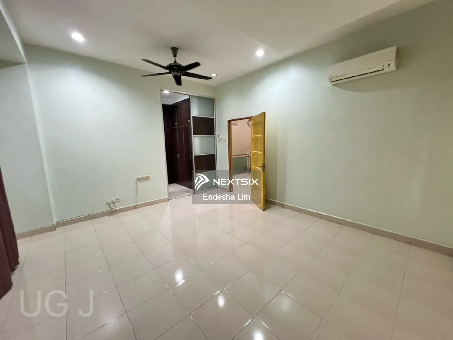 Semi-detached House For Sale in Klang Selangor - Image 6