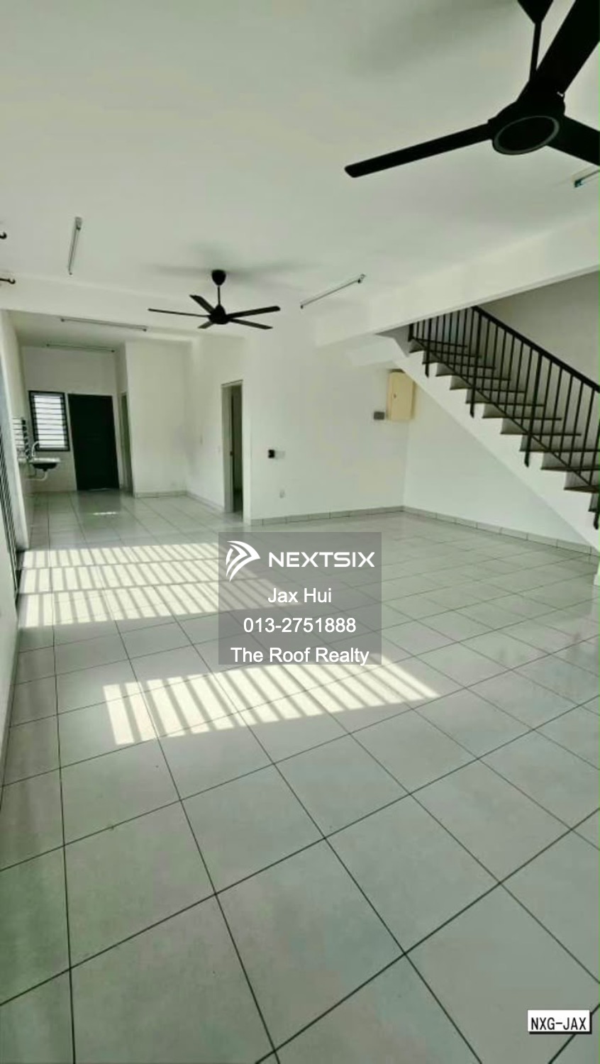 2-sty Terrace/Link House For Sale in Bandar Bukit Raja Selangor - Image 2