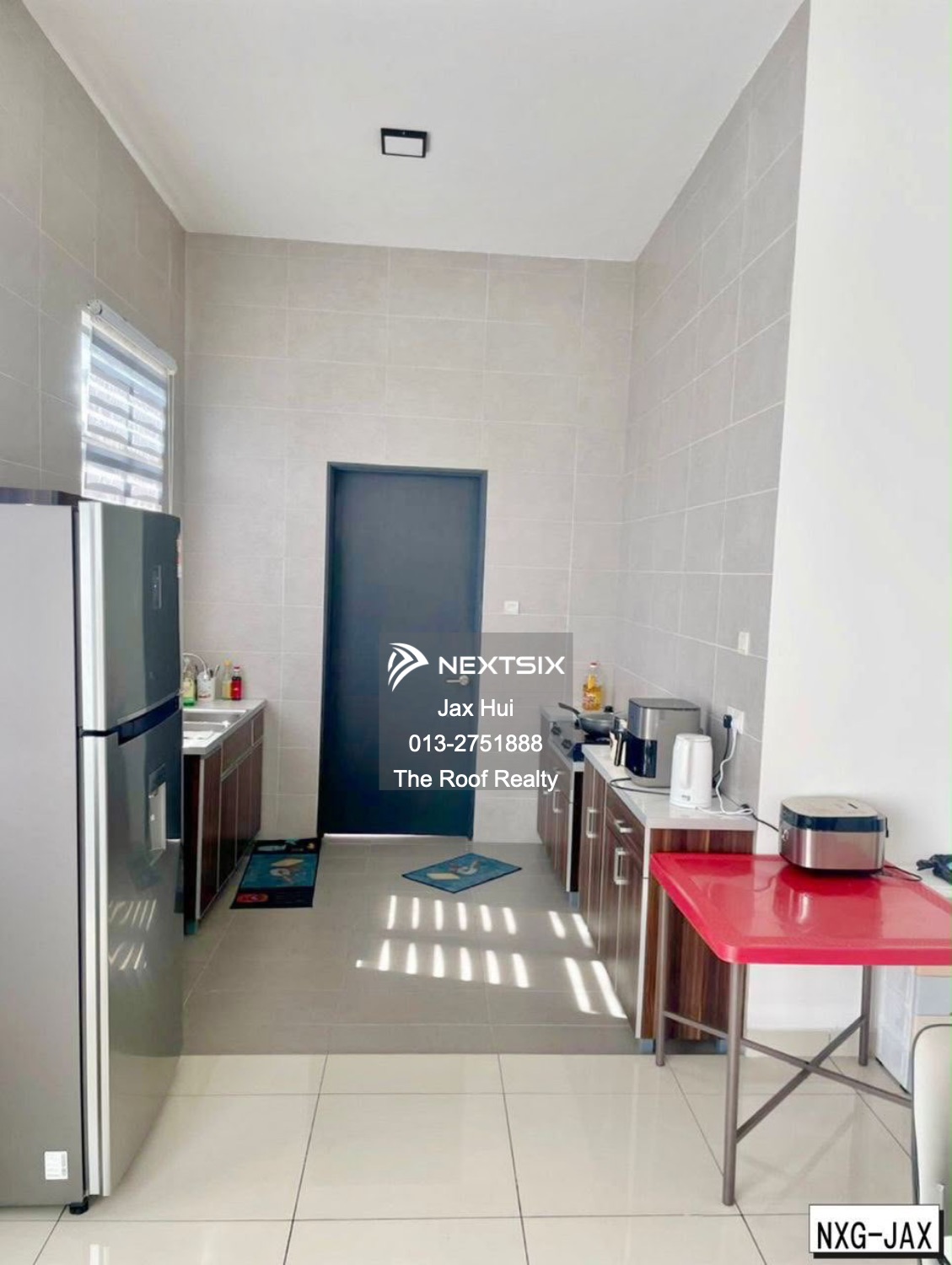 Semi-detached House For Sale in Klang Selangor - Image 5