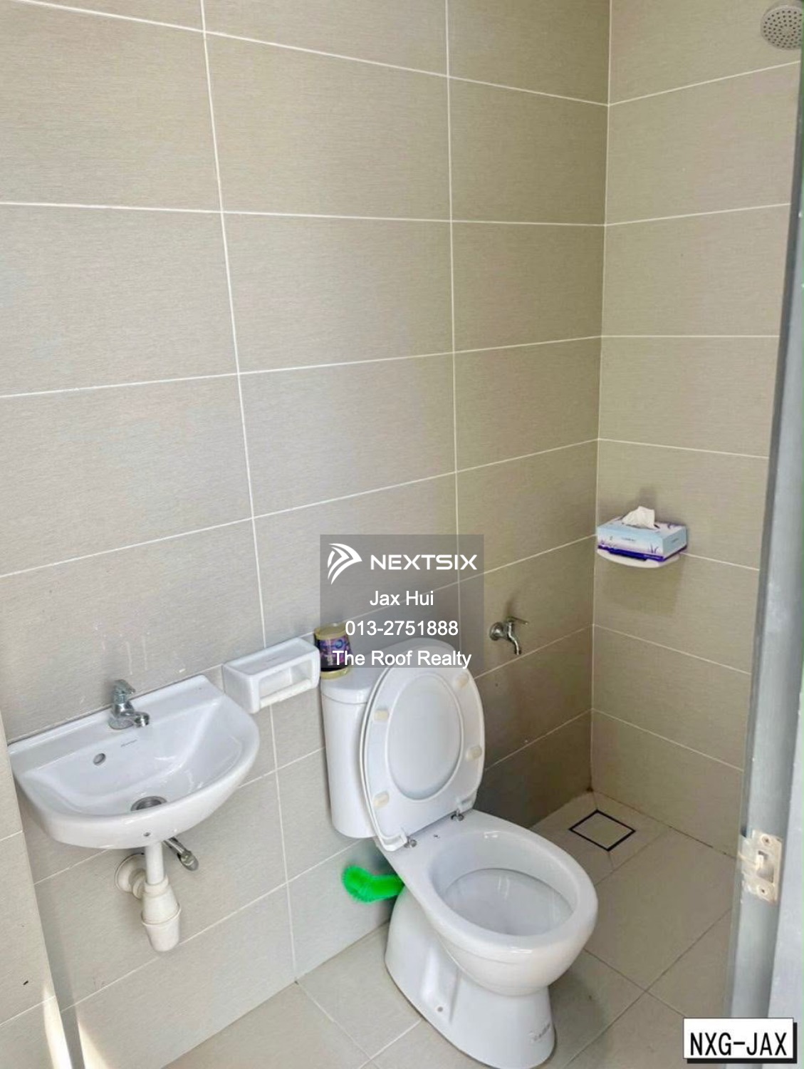Semi-detached House For Sale in Klang Selangor - Image 8