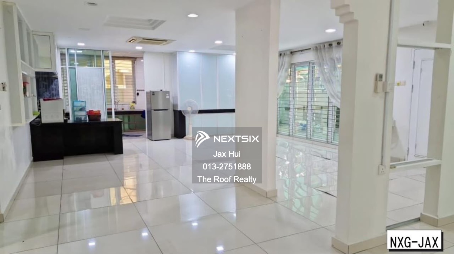 Semi-detached House For Sale in Bandar Bukit Tinggi Selangor - Image 2